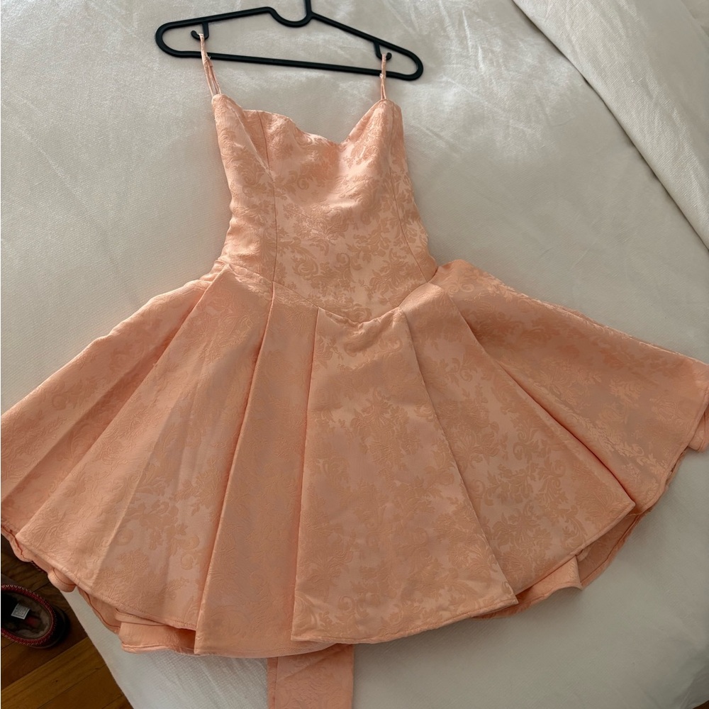 House of CB Jacquard Mini Bow Gown/dress - Picture 2 of 8